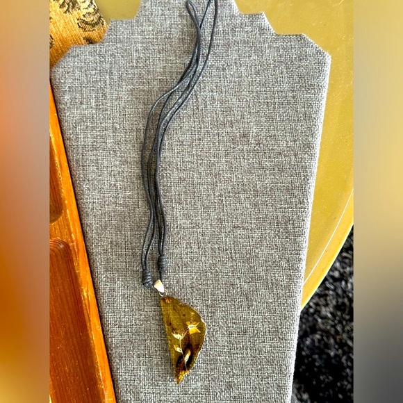 Amber Carved Flower Butterfly Blue Florescence Pendant Black Cord Necklace - Picture 5 of 6